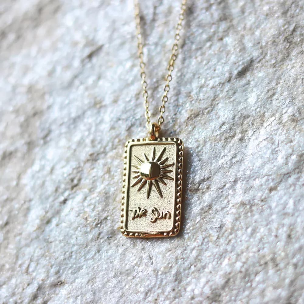 Symbol słońca: znaczenie i interpretacje w różnych kulturach